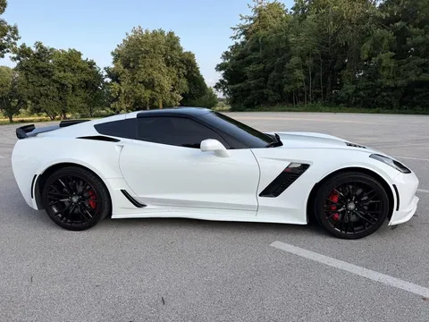 2016 Chevrolet Corvette C7 - Image 2 of 20