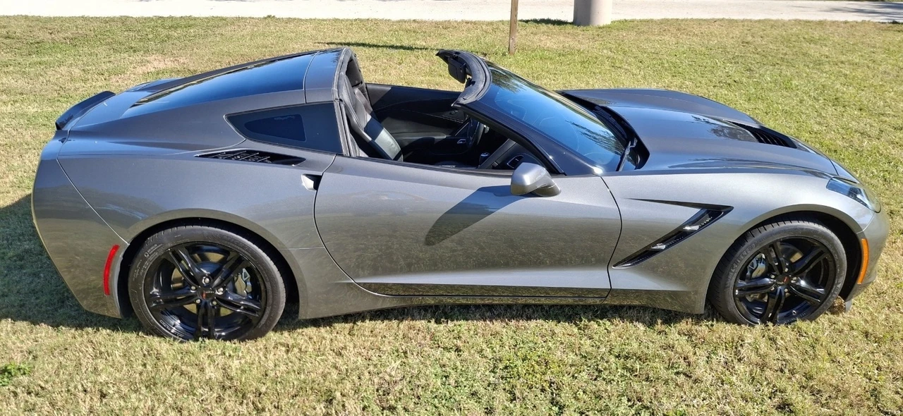 2016 Chevrolet Corvette C7 - Image 3 of 17