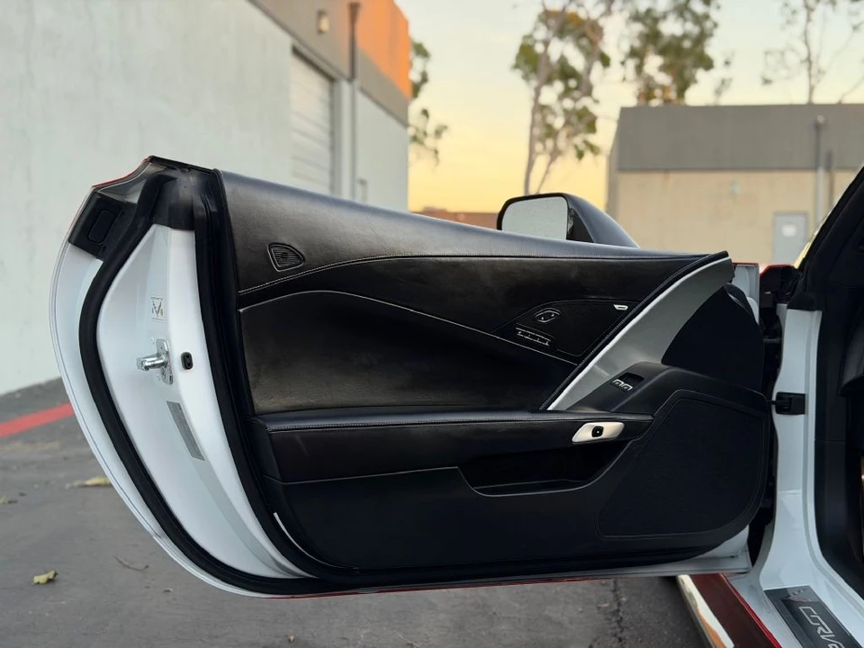 2016 Chevrolet Corvette C7 - Image 19 of 21