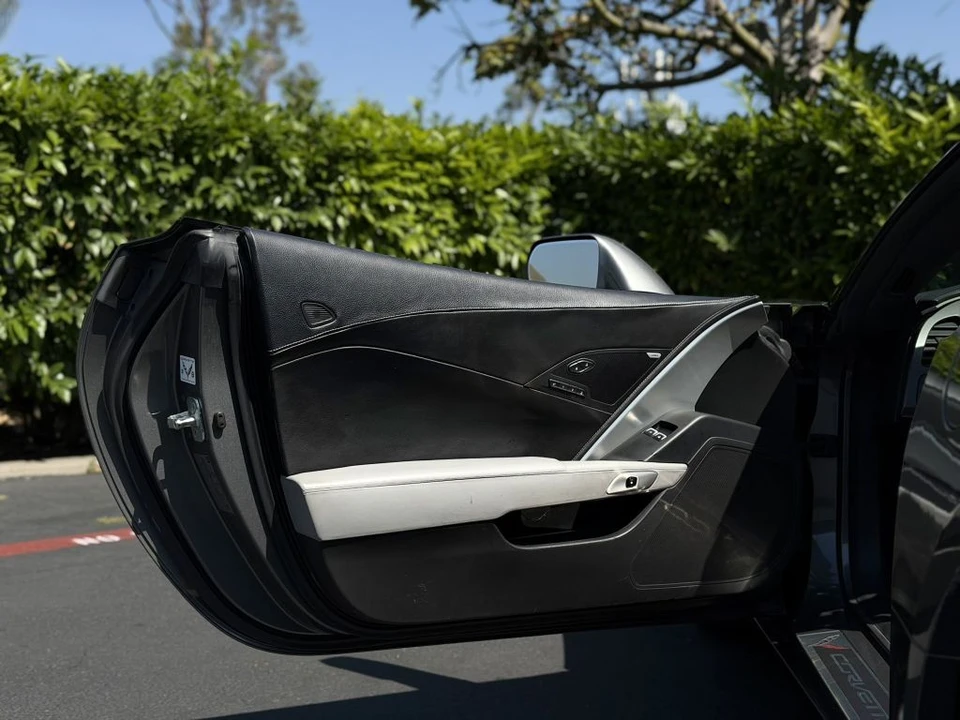 2016 Chevrolet Corvette C7 - Image 14 of 19