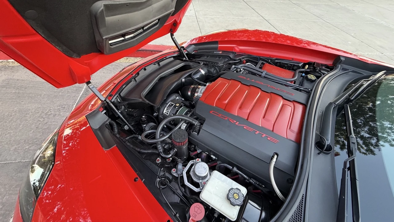 2016 Chevrolet Corvette C7 - Image 23 of 27