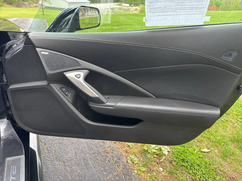 2016 Chevrolet Corvette C7 - Image 18 of 31