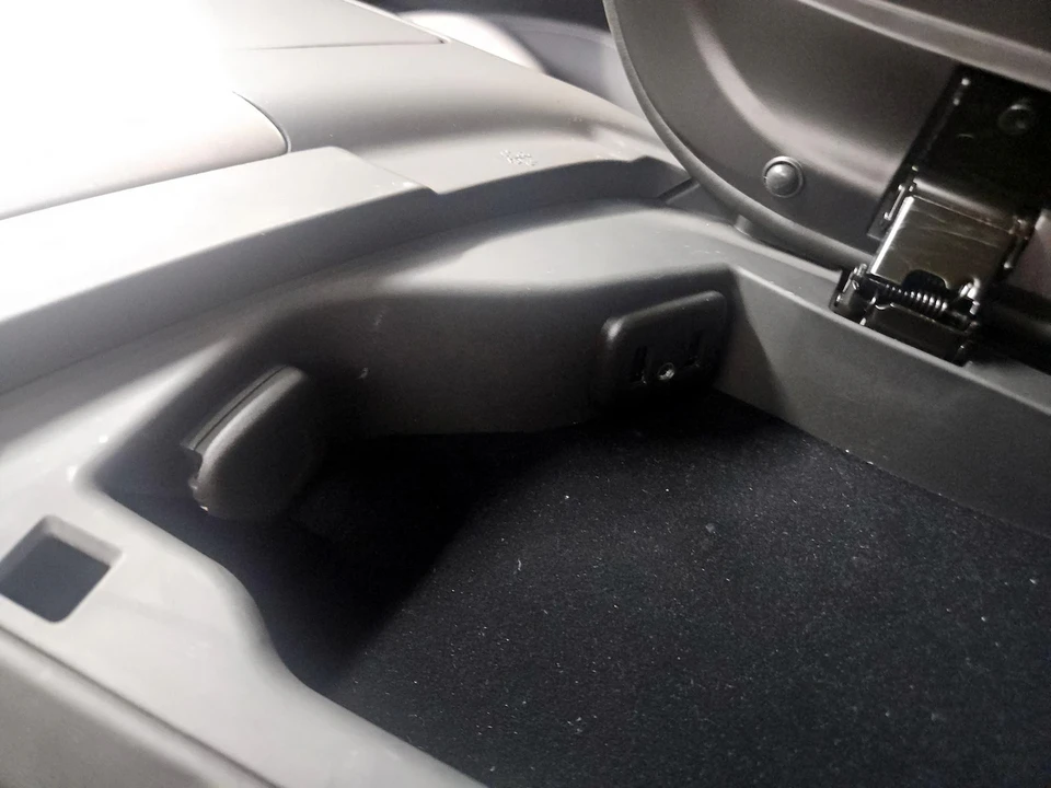 2016 Chevrolet Corvette C7 - Image 20 of 26