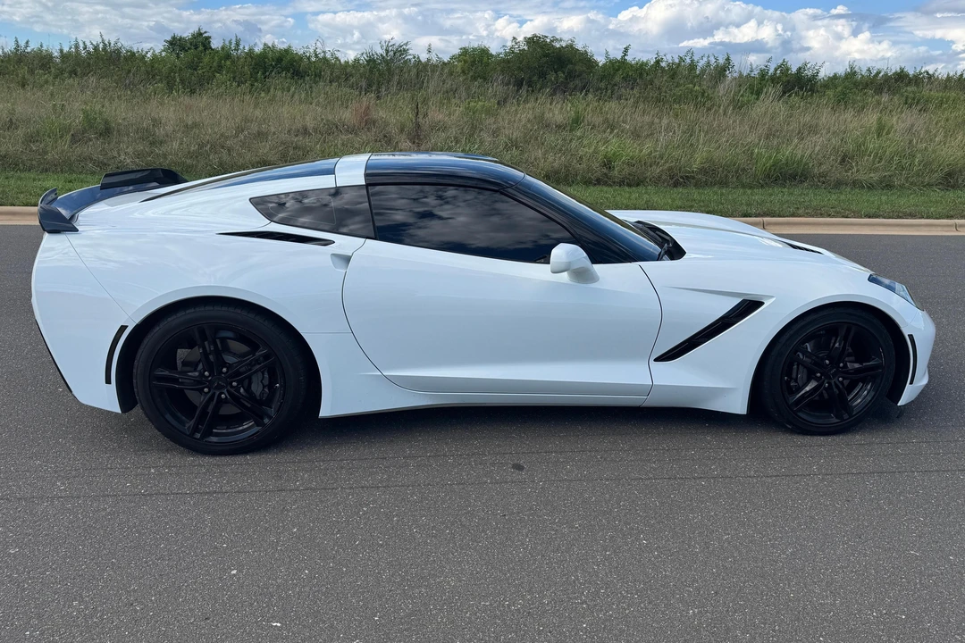 2016 Chevrolet Corvette C7 - Image 3 of 31