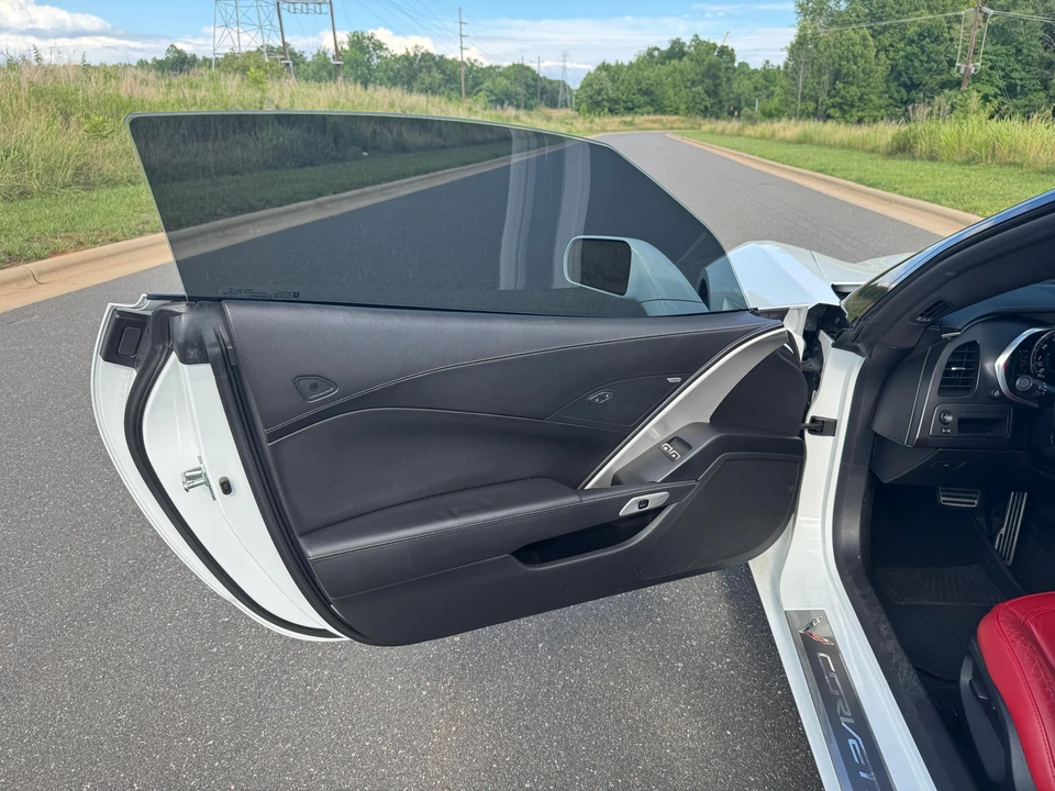 2016 Chevrolet Corvette C7 - Image 27 of 31