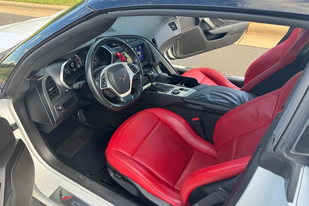 2016 Chevrolet Corvette C7 - Image 18 of 31