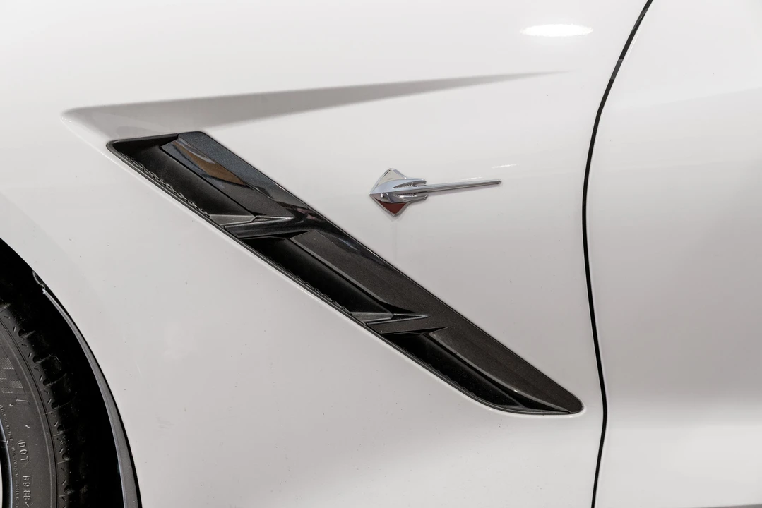 2016 Chevrolet Corvette C7 - Image 19 of 31