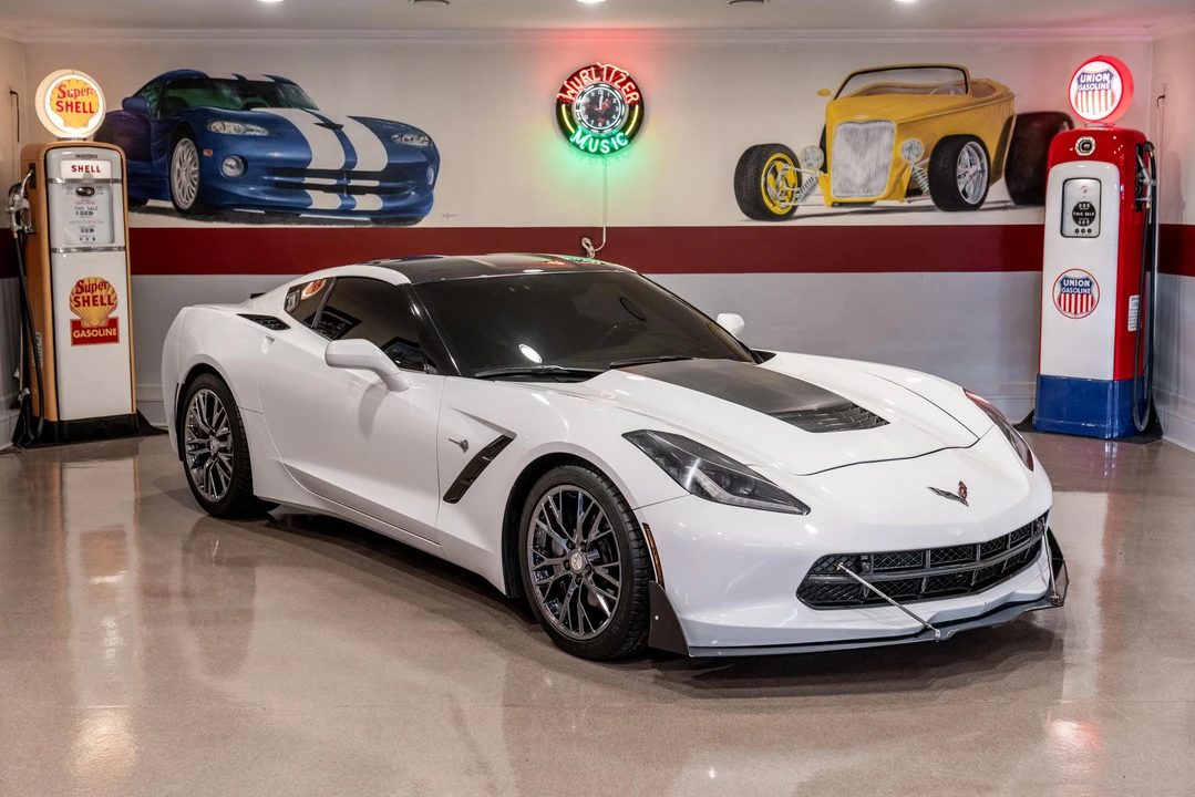 2016 Chevrolet Corvette C7 - Image 11 of 31