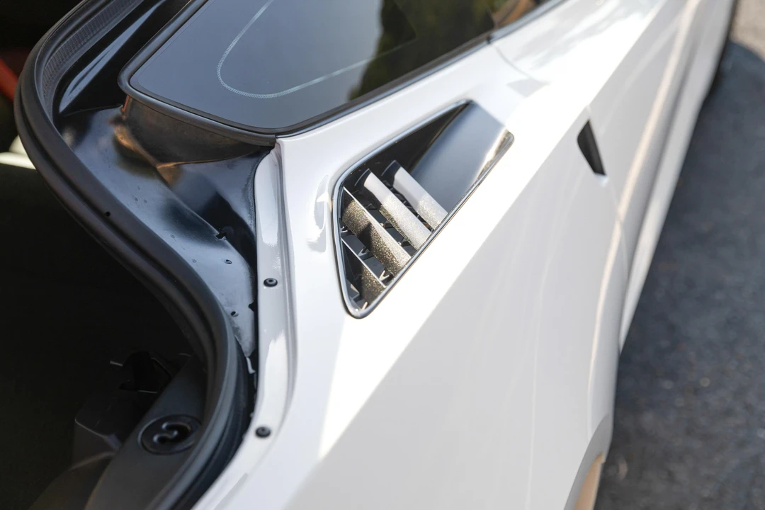 2016 Chevrolet Corvette C7 - Image 28 of 31