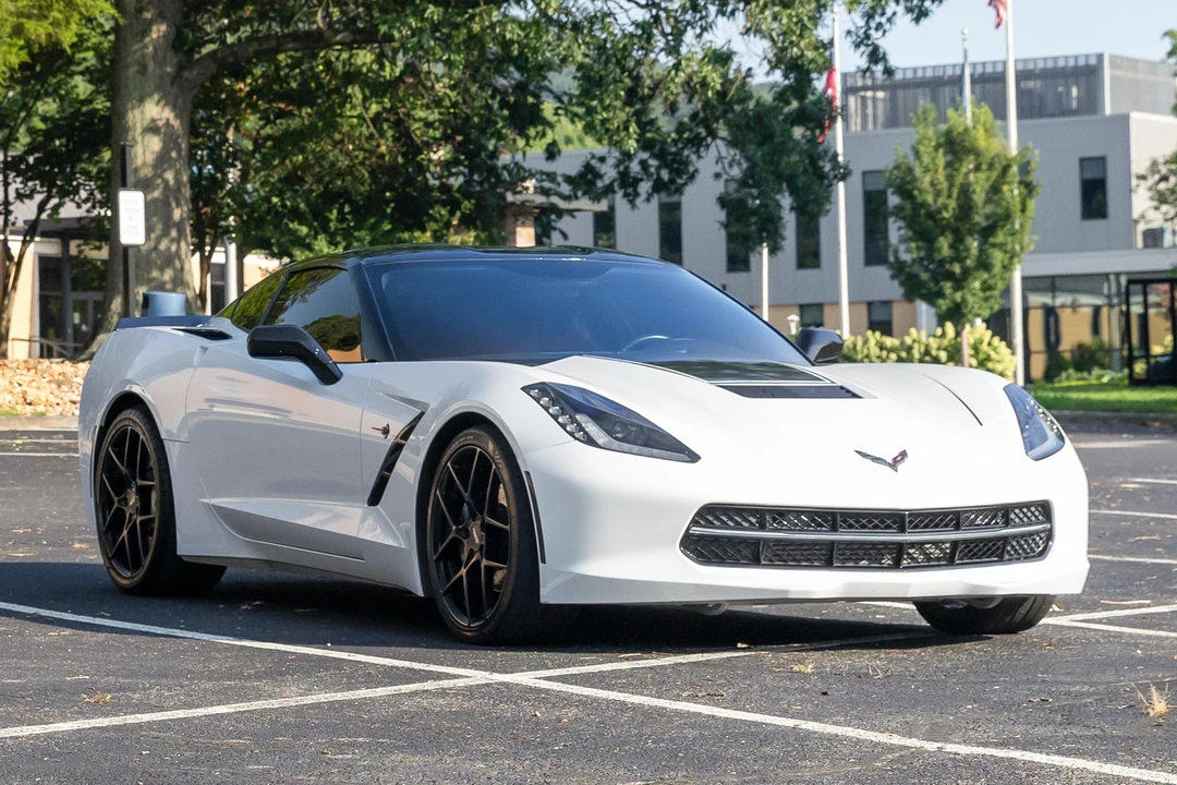 2016 Chevrolet Corvette C7 - Image 8 of 31