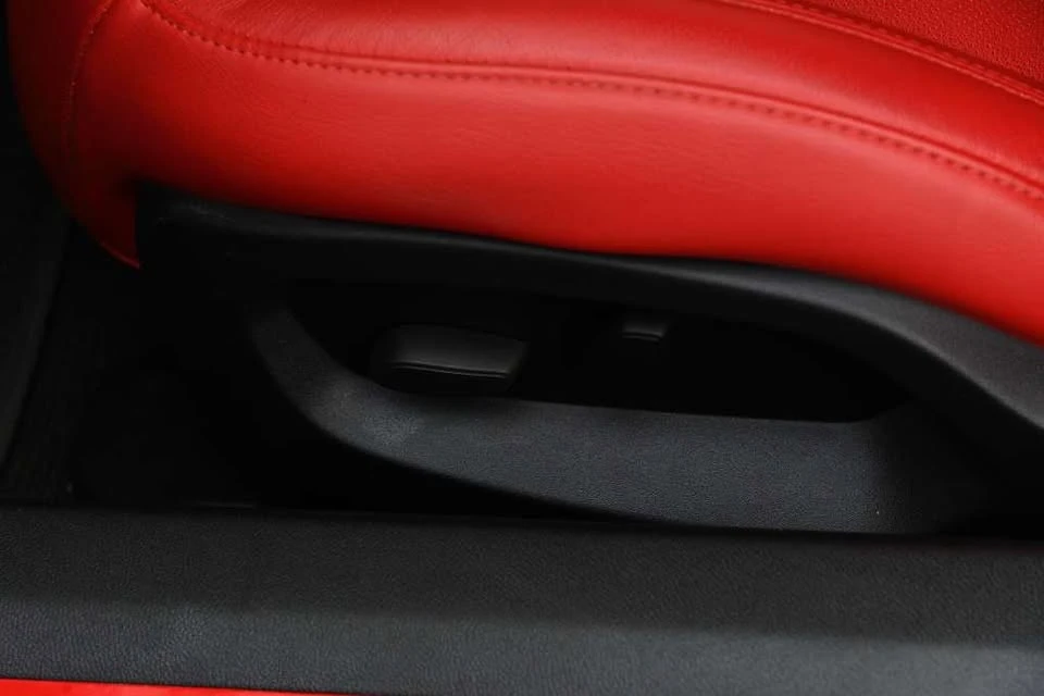 2016 Chevrolet Corvette C7 - Image 13 of 20