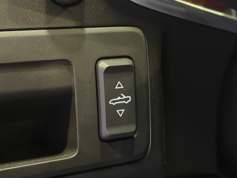 2016 Chevrolet Corvette C7 - Image 13 of 31