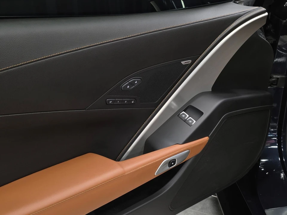 2016 Chevrolet Corvette C7 - Image 16 of 31