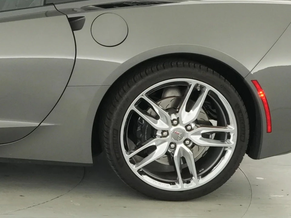 2016 Chevrolet Corvette C7 - Image 17 of 18