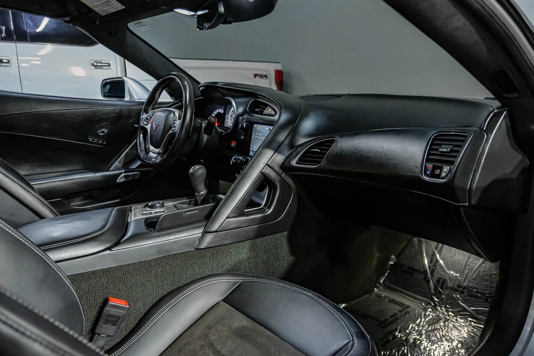 2016 Chevrolet Corvette C7 - Image 19 of 31