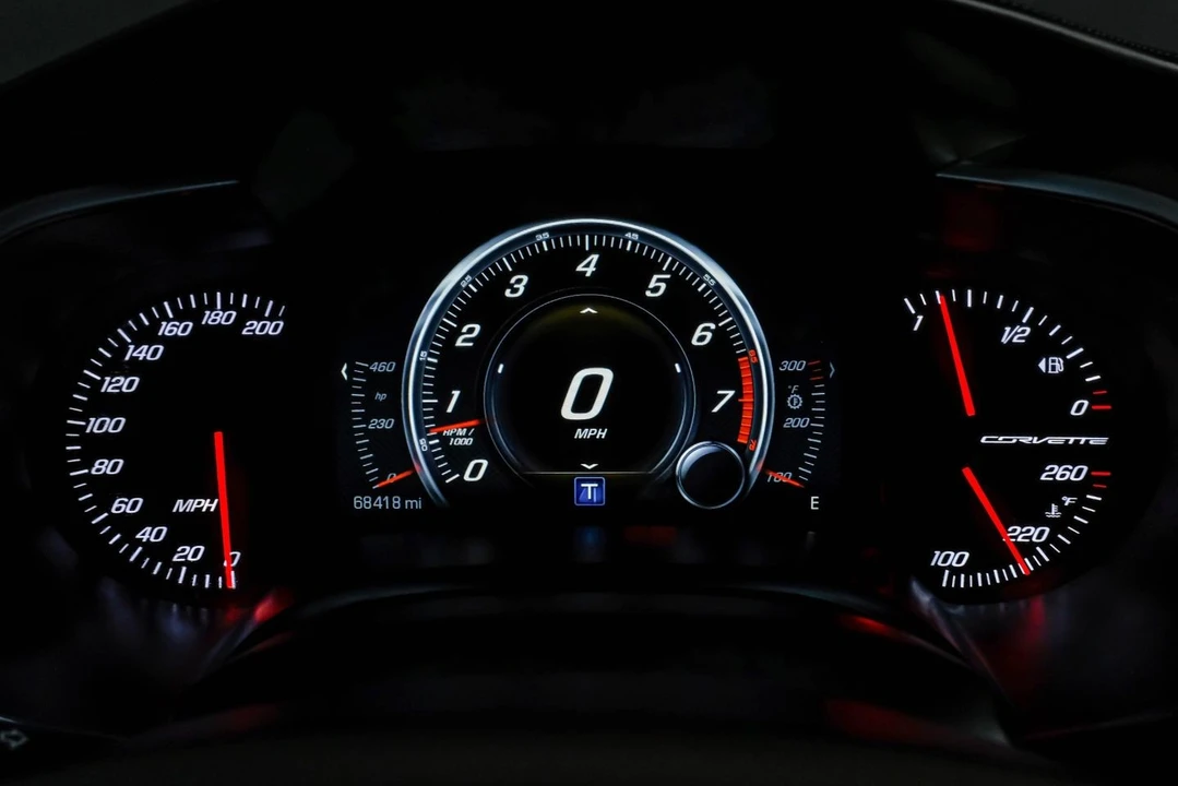 2016 Chevrolet Corvette C7 - Image 25 of 31