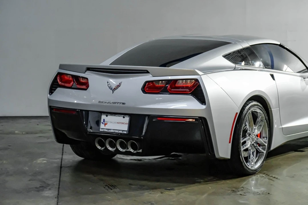 2016 Chevrolet Corvette C7 - Image 12 of 31