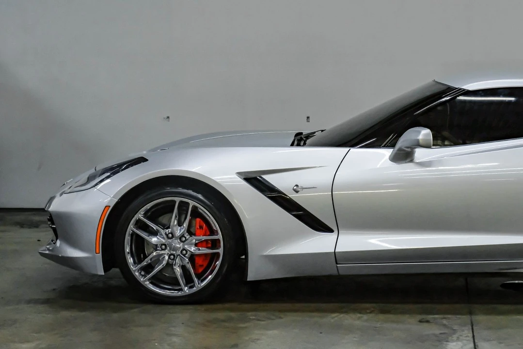2016 Chevrolet Corvette C7 - Image 17 of 31