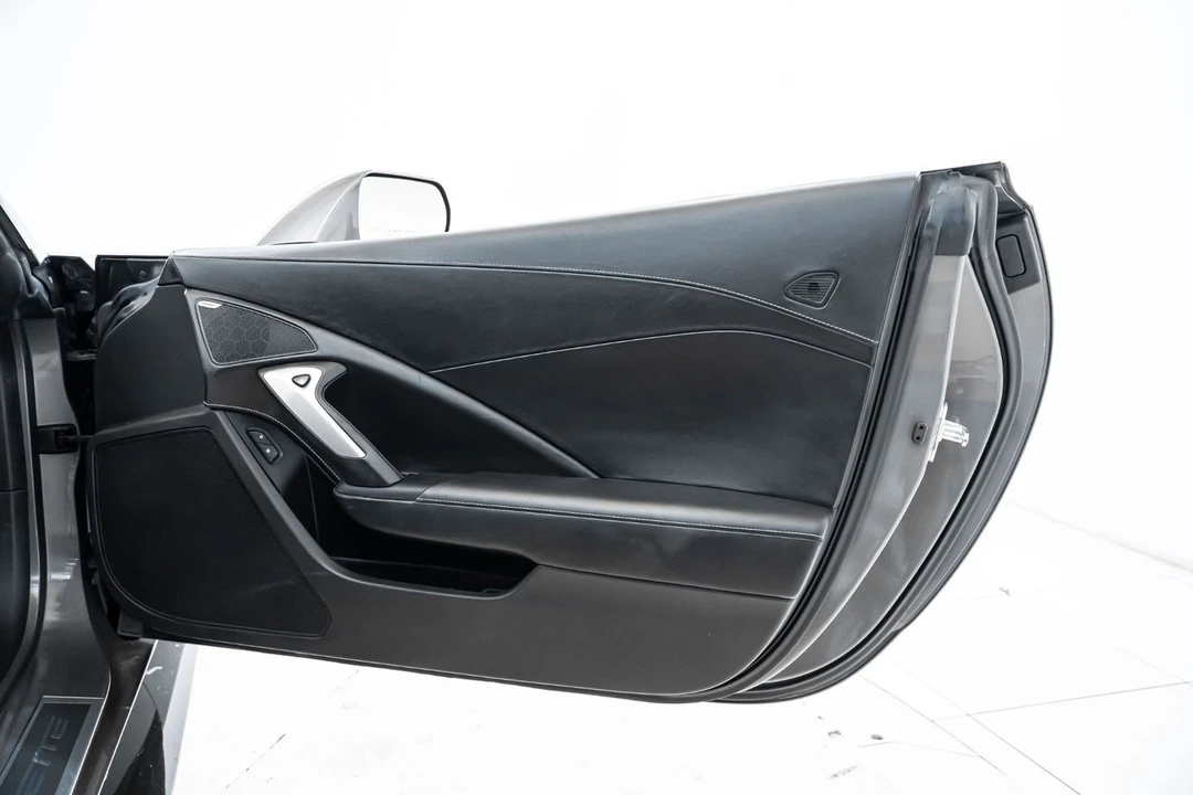 2016 Chevrolet Corvette C7 - Image 23 of 31
