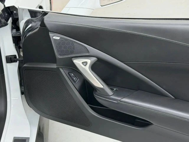 2016 Chevrolet Corvette C7 - Image 16 of 31