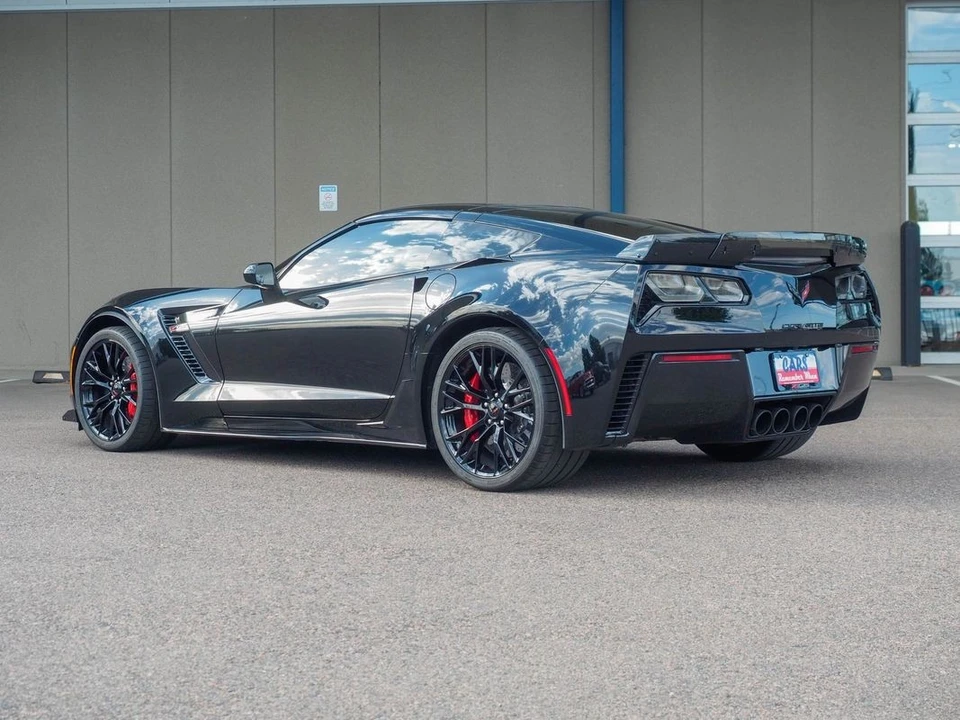 2016 Chevrolet Corvette C7 Z06 - Image 2 of 31