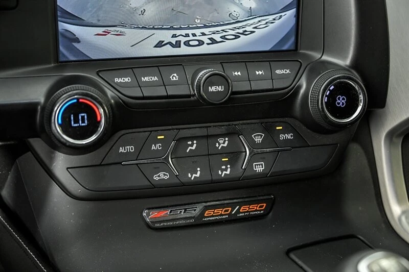 2016 Chevrolet Corvette C7 Z06 - Image 23 of 26