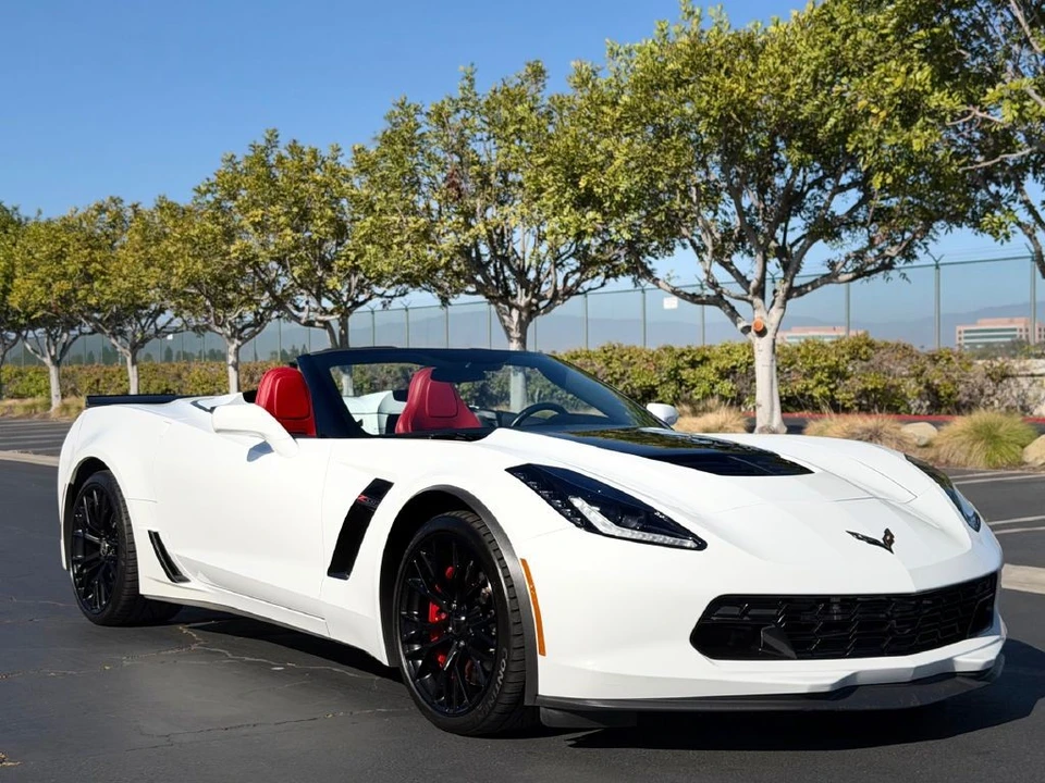 2016 Chevrolet Corvette C7 Z06 - Image 3 of 31