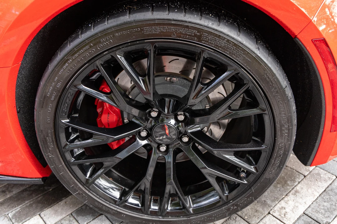 2016 Chevrolet Corvette C7 Z06 - Image 27 of 31