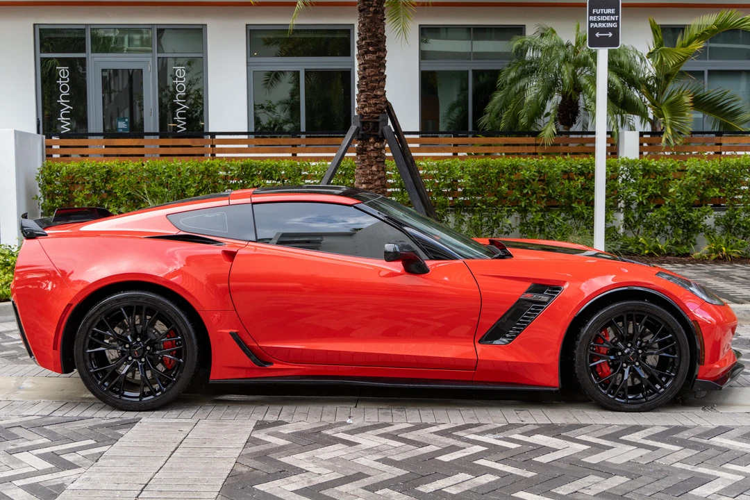 2016 Chevrolet Corvette C7 Z06 - Image 13 of 31