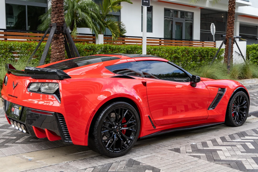 2016 Chevrolet Corvette C7 Z06 - Image 12 of 31