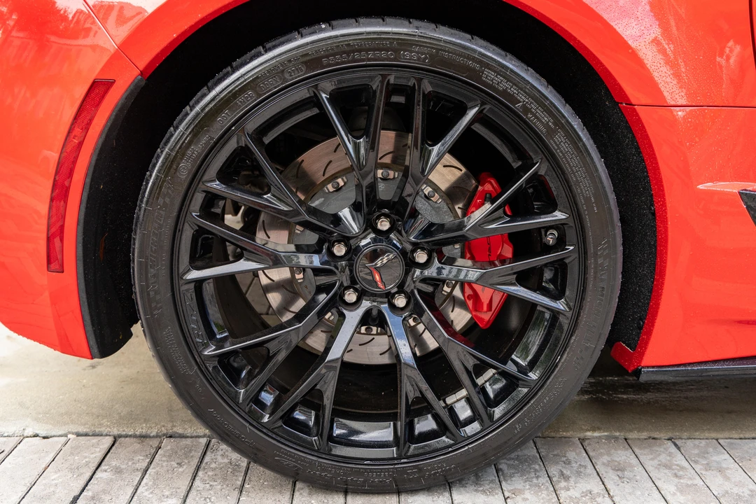 2016 Chevrolet Corvette C7 Z06 - Image 29 of 31