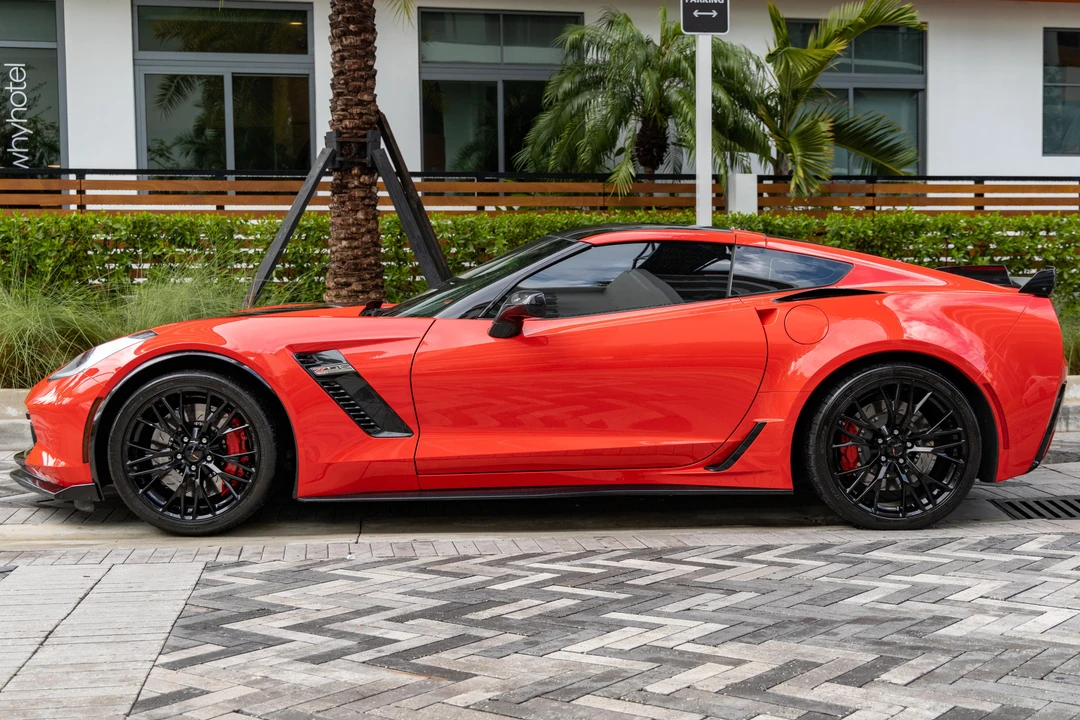2016 Chevrolet Corvette C7 Z06 - Image 3 of 31
