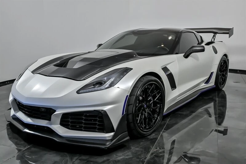 2016 Chevrolet Corvette C7 Z06 - Image 5 of 31