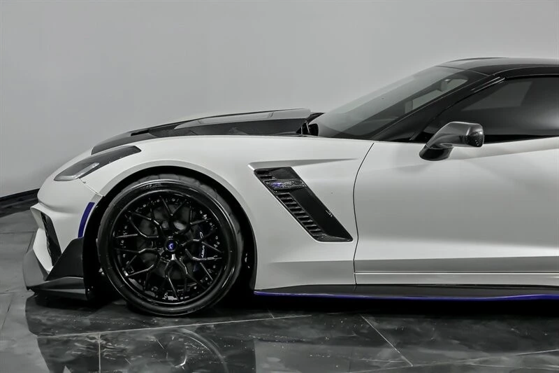 2016 Chevrolet Corvette C7 Z06 - Image 6 of 31