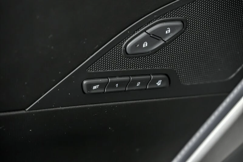 2016 Chevrolet Corvette C7 Z06 - Image 18 of 21