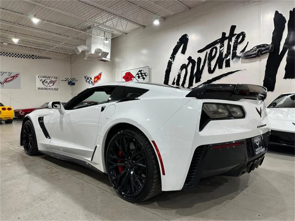 2016 Chevrolet Corvette C7 Z06 - Image 4 of 30