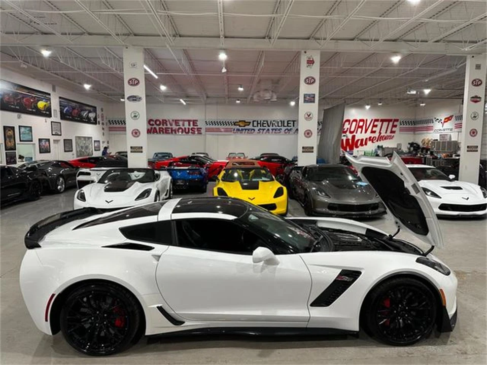 2016 Chevrolet Corvette C7 Z06 - Image 18 of 30