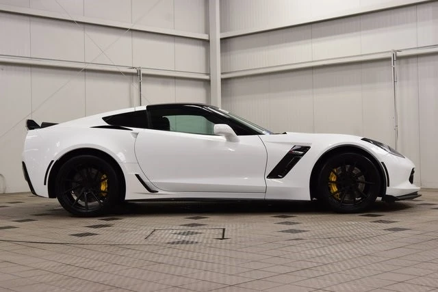 2016 Chevrolet Corvette C7 Z06 - Image 9 of 12
