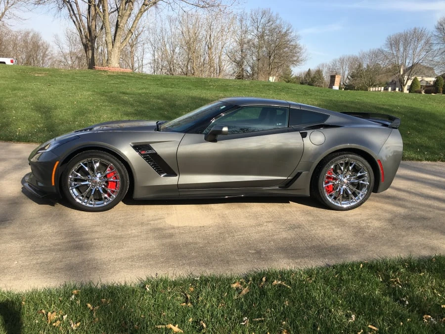 2016 Chevrolet Corvette C7 Z06 - Image 2 of 12