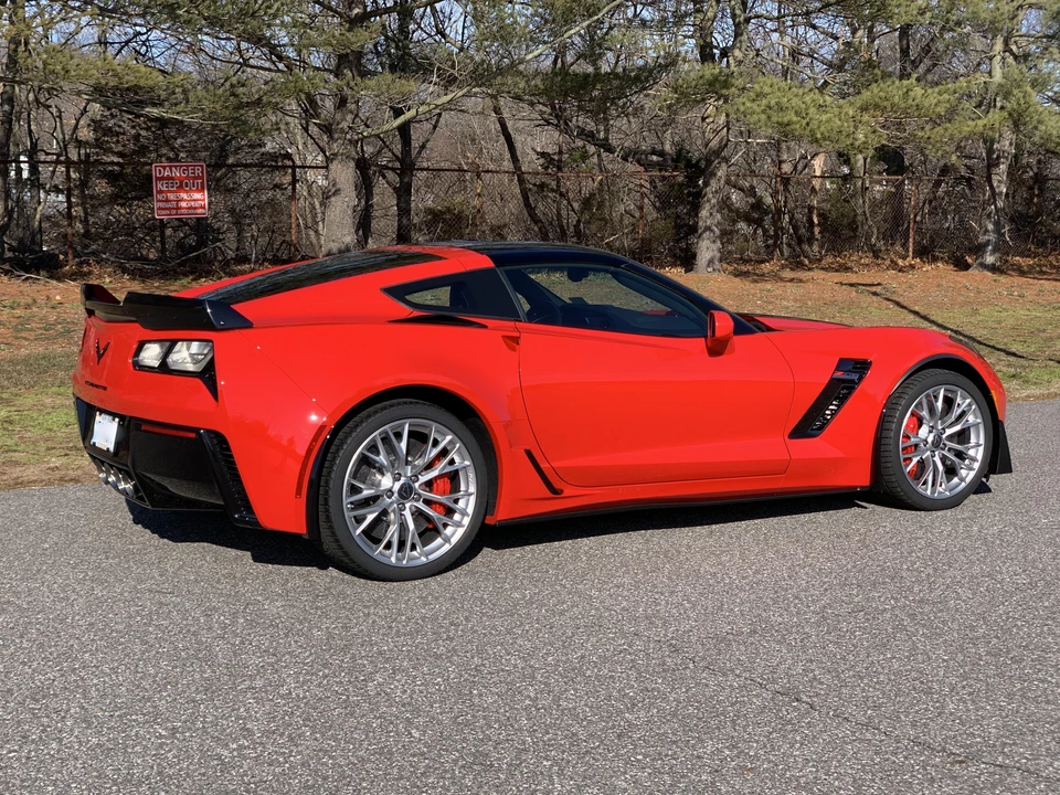2016 Chevrolet Corvette C7 Z06 - Image 17 of 31