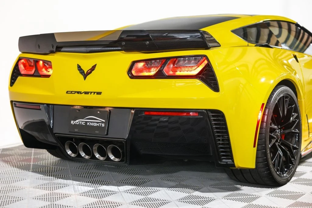 2016 Chevrolet Corvette C7 Z06 - Image 8 of 31