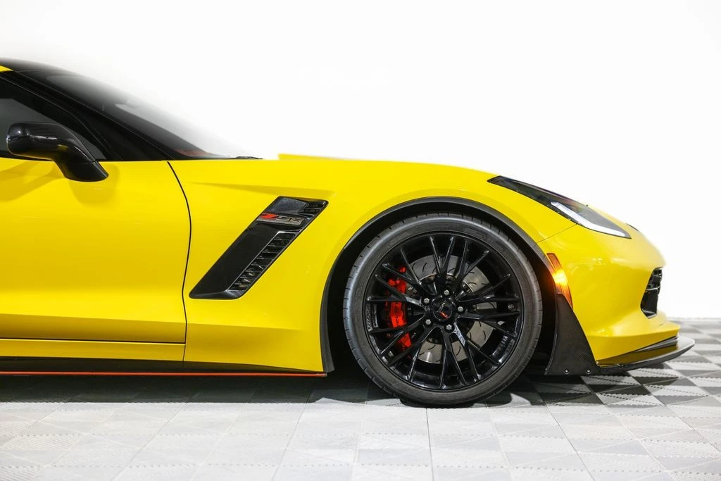 2016 Chevrolet Corvette C7 Z06 - Image 3 of 31