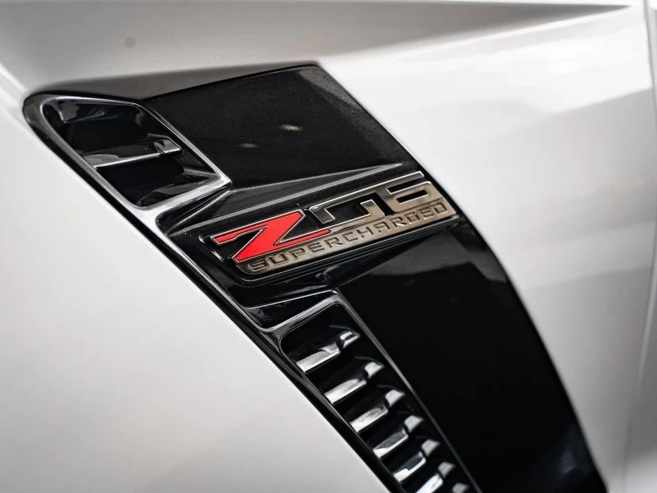 2016 Chevrolet Corvette C7 Z06 - Image 9 of 21