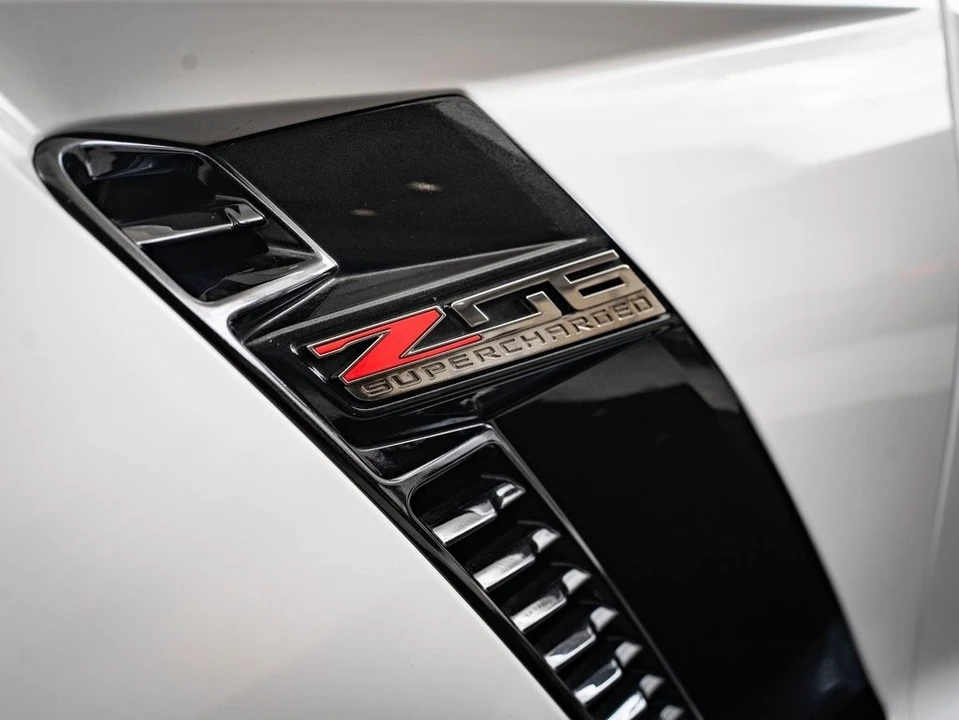 2016 Chevrolet Corvette C7 Z06 - Image 9 of 21