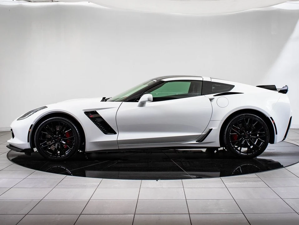 2016 Chevrolet Corvette C7 Z06 - Image 5 of 21
