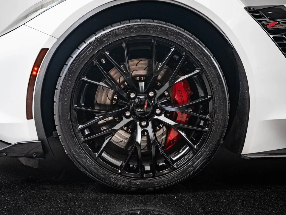 2016 Chevrolet Corvette C7 Z06 - Image 13 of 21