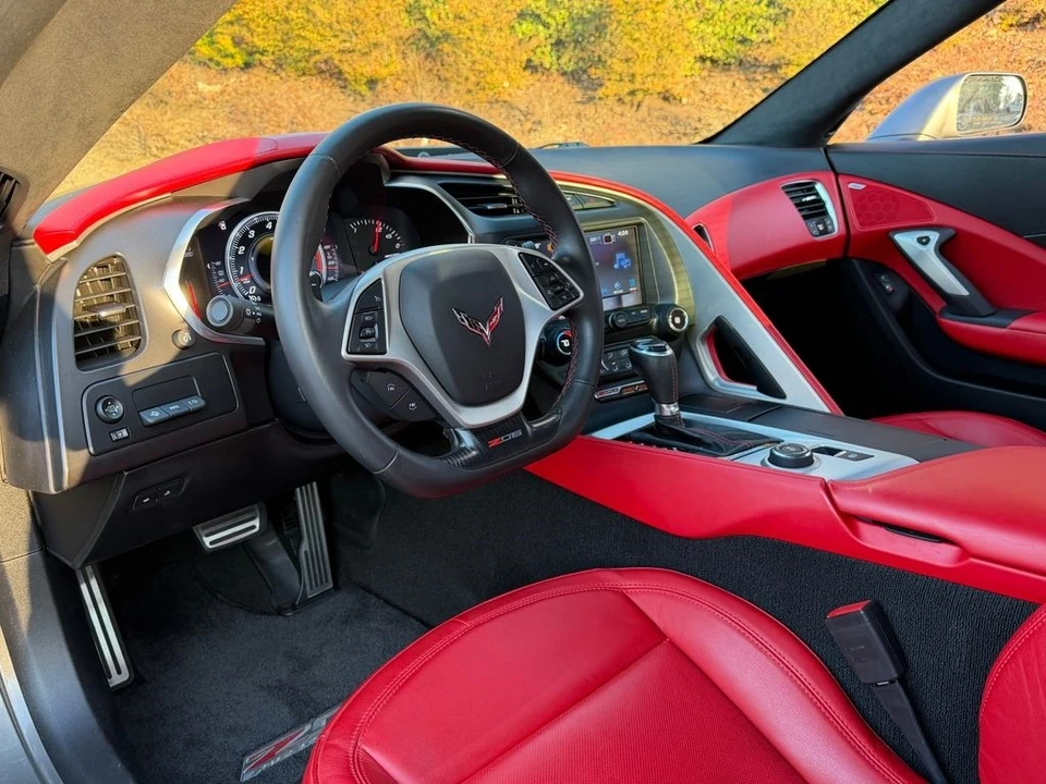 2016 Chevrolet Corvette C7 Z06 - Image 17 of 21