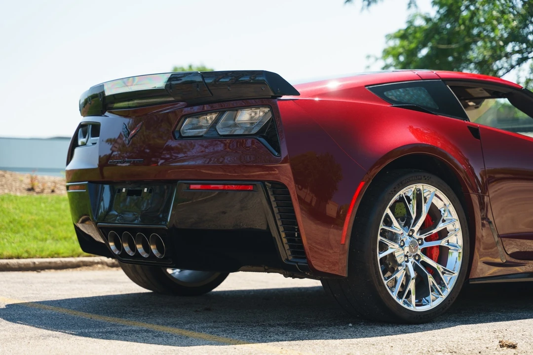 2016 Chevrolet Corvette C7 Z06 - Image 24 of 31