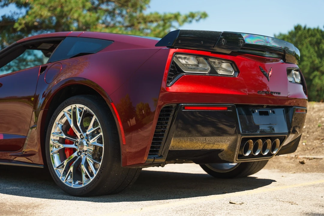 2016 Chevrolet Corvette C7 Z06 - Image 11 of 31