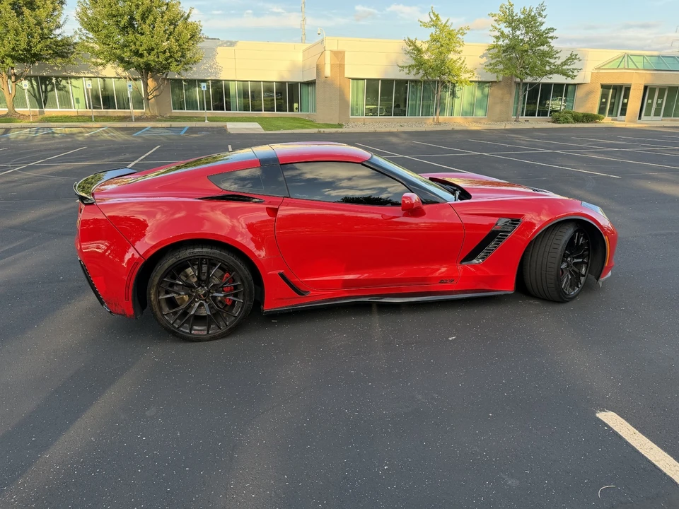 2016 Chevrolet Corvette C7 Z06 - Image 12 of 24
